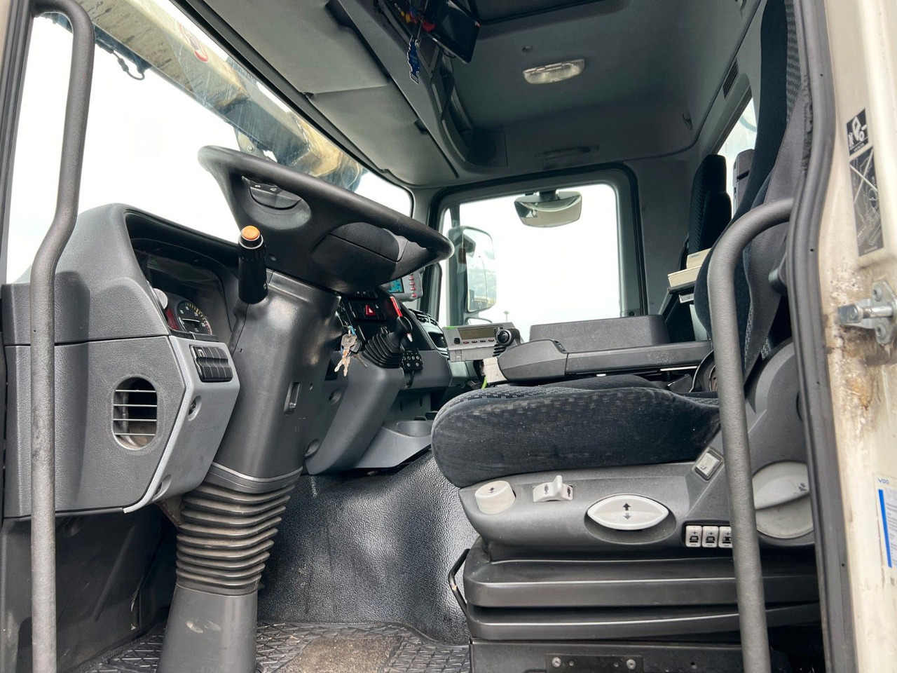 شاحنة النفايات Mercedes-Benz Actros 2532 MP 3 Faun Frontlader 533 Waage Mercedes-Benz Actros 2532 MP 3 Faun Frontlader 533 Waage: صورة 9