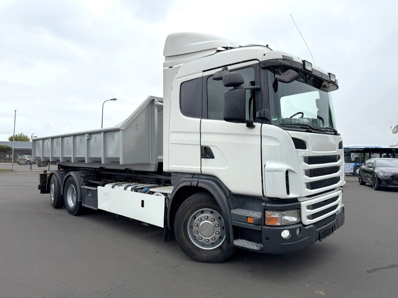 Scania G 440 LB 6x2 Knickhaken Retarder, Klima - شاحنة ذات خطاف: صورة 3 Scania G 440 LB 6x2 Knickhaken Retarder, Klima - شاحنة ذات خطاف: صورة 3