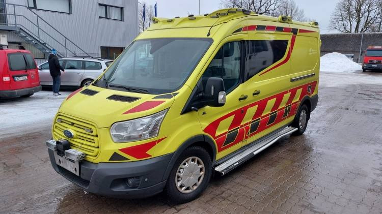 FORD TRANSIT 2,0TDI AMBULANCE KLIMA 1.2018 EURO 6, 3 UNITS - سيارة اسعاف: صورة 5 FORD TRANSIT 2,0TDI AMBULANCE KLIMA 1.2018 EURO 6, 3 UNITS - سيارة اسعاف: صورة 5