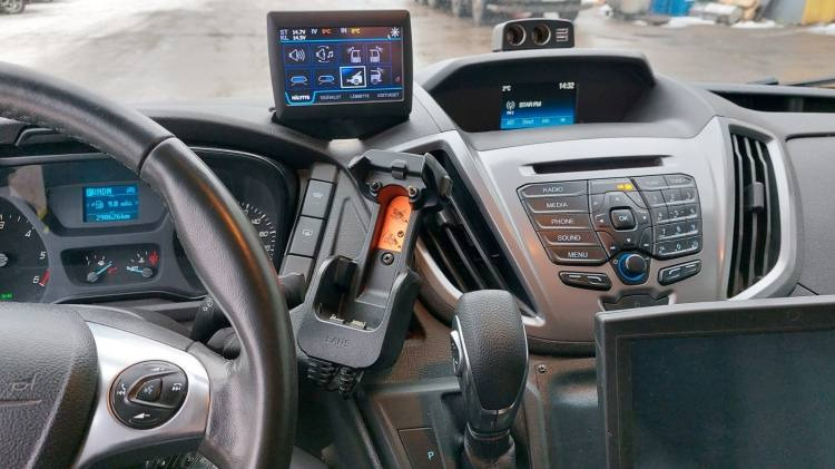 FORD TRANSIT 2,0TDI AMBULANCE KLIMA 12.2018 EURO 6, 3 UNITS - سيارة اسعاف: صورة 4 FORD TRANSIT 2,0TDI AMBULANCE KLIMA 12.2018 EURO 6, 3 UNITS - سيارة اسعاف: صورة 4