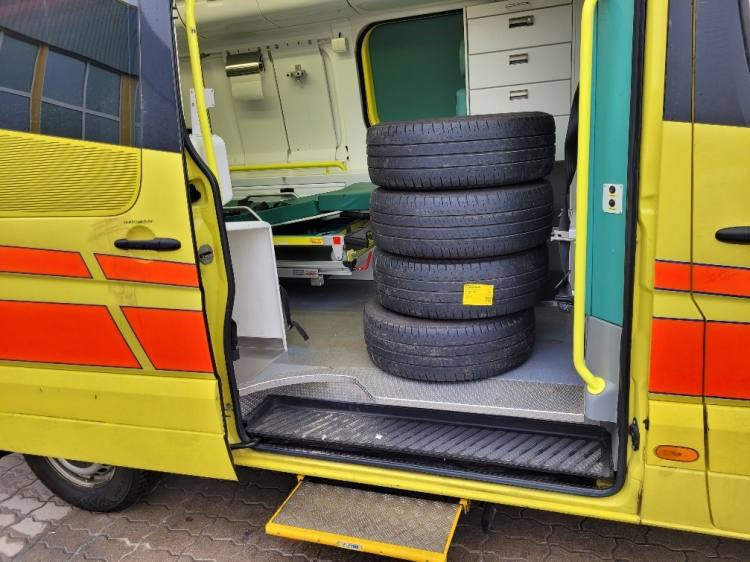 MERCEDES – BENZ SPRINTER 2.2D AMBULANCE (PROFILE) KLIMA 11.2014 EURO 5 - سيارة اسعاف: صورة 5 MERCEDES – BENZ SPRINTER 2.2D AMBULANCE (PROFILE) KLIMA 11.2014 EURO 5 - سيارة اسعاف: صورة 5