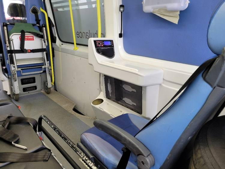 سيارة اسعاف MERCEDES – BENZ SPRINTER 3.0D AMBULANCE (PROFILE) KLIMA 7.2015 EURO 6: صورة 15 سيارة اسعاف MERCEDES – BENZ SPRINTER 3.0D AMBULANCE (PROFILE) KLIMA 7.2015 EURO 6: صورة 15