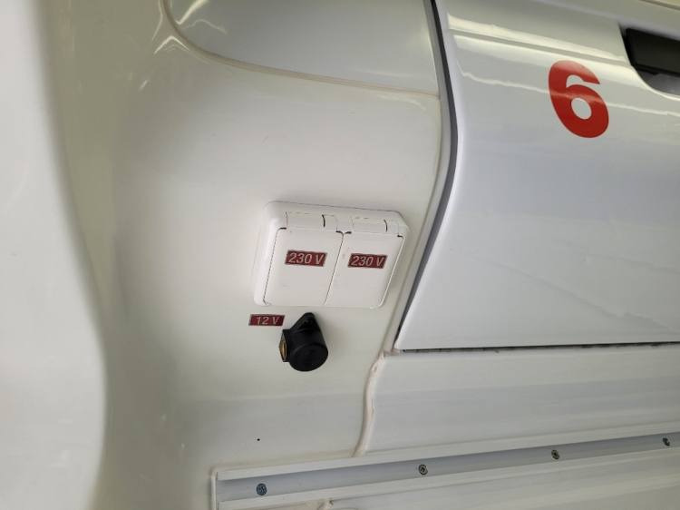 سيارة اسعاف MERCEDES – BENZ SPRINTER 3.0D AMBULANCE (PROFILE) KLIMA 7.2015 EURO 6: صورة 16 سيارة اسعاف MERCEDES – BENZ SPRINTER 3.0D AMBULANCE (PROFILE) KLIMA 7.2015 EURO 6: صورة 16