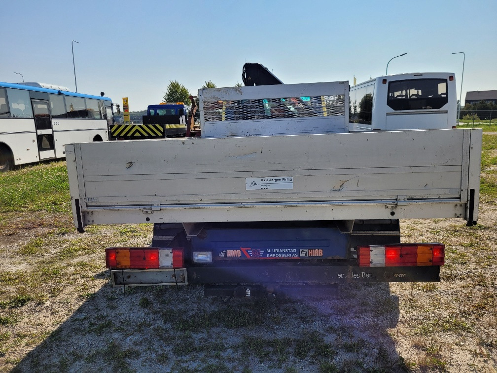 MERCEDES – BENZ SPRINTER 616CDI HIAB 027-2 Crane 10.2004 - شاحنة مفتوحة: صورة 5 MERCEDES – BENZ SPRINTER 616CDI HIAB 027-2 Crane 10.2004 - شاحنة مفتوحة: صورة 5