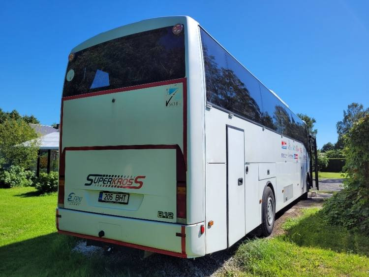VOLVO B12M BERKHOF AXIAL70 MOTORHOME KLIMA 3.2003 - مركبة كوتش: صورة 2 VOLVO B12M BERKHOF AXIAL70 MOTORHOME KLIMA 3.2003 - مركبة كوتش: صورة 2