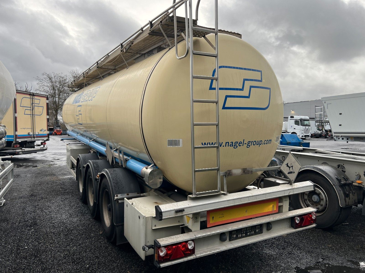 Lag 32.000 l Lebensmitteltank, 3 Kammern, ADR - نصف مقطورة صهريج: صورة 5 Lag 32.000 l Lebensmitteltank, 3 Kammern, ADR - نصف مقطورة صهريج: صورة 5