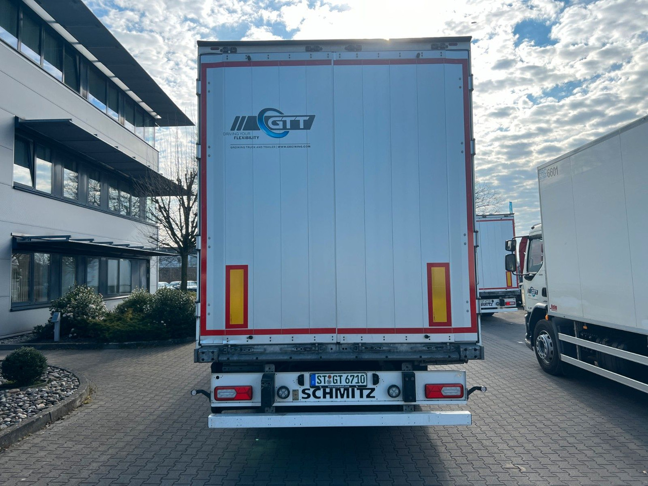Schmitz Cargobull SKO 24 Isokoffer,Ab KW 46, Miete mögl. - نصف مقطورة صندوق مغلق: صورة 3 Schmitz Cargobull SKO 24 Isokoffer,Ab KW 46, Miete mögl. - نصف مقطورة صندوق مغلق: صورة 3