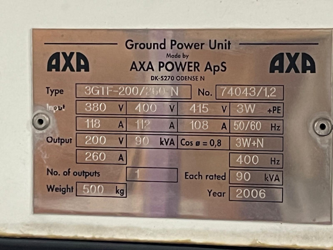 Axa Power - 90kva 3GTF-200/260N Hangar Use - وحدة الطاقة الأرضية للطائرات: صورة 2 Axa Power - 90kva 3GTF-200/260N Hangar Use - وحدة الطاقة الأرضية للطائرات: صورة 2