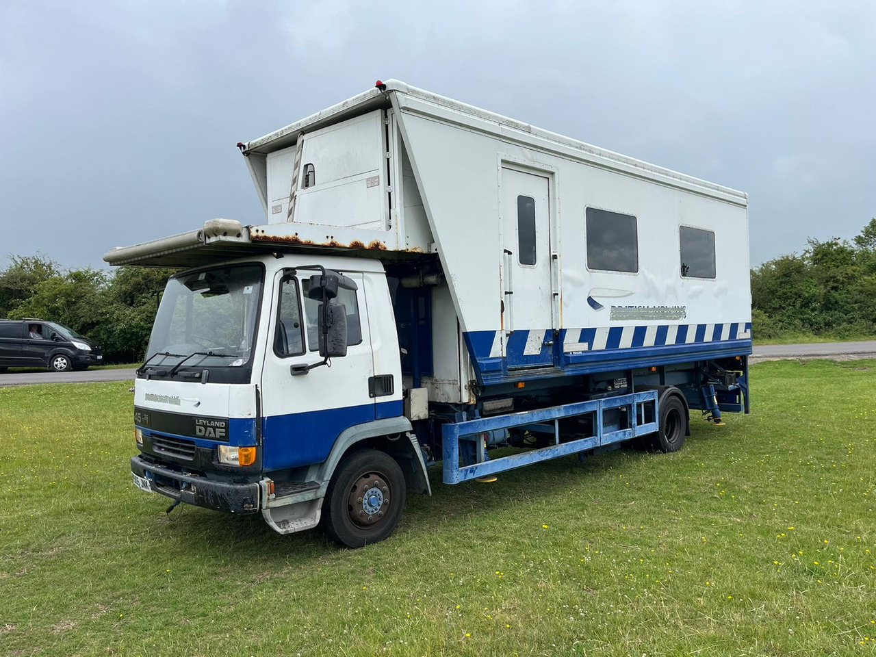 Nordquip PRM - Ambulift: صورة 5 Nordquip PRM - Ambulift: صورة 5