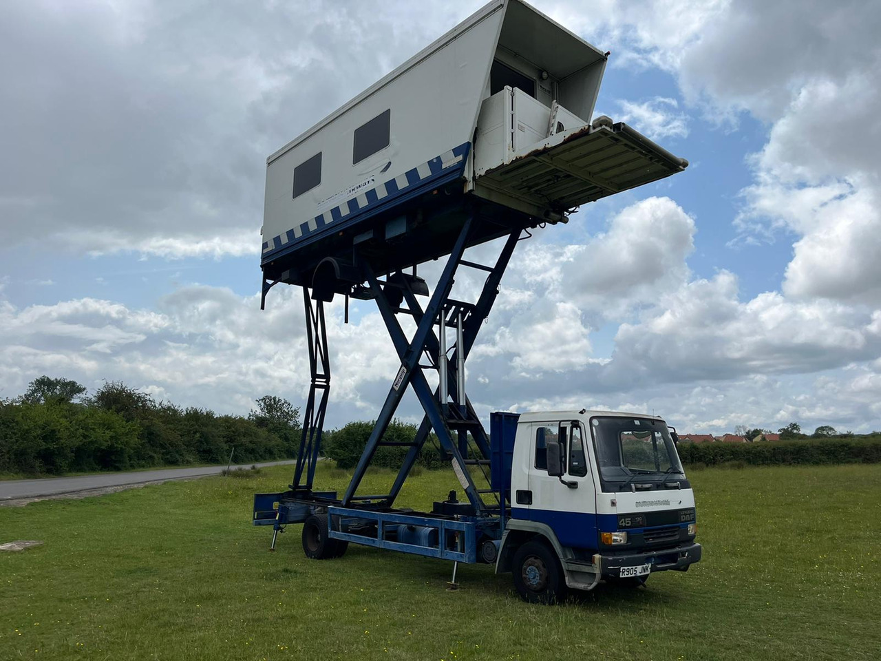 Ambulift Nordquip PRM: صورة 17