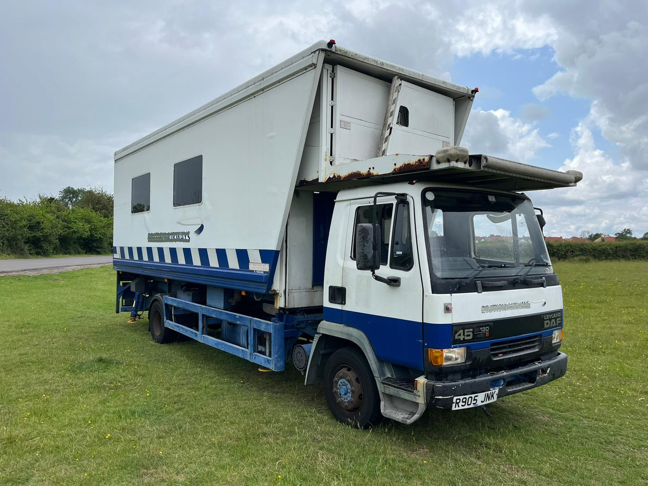 Ambulift Nordquip PRM: صورة 7