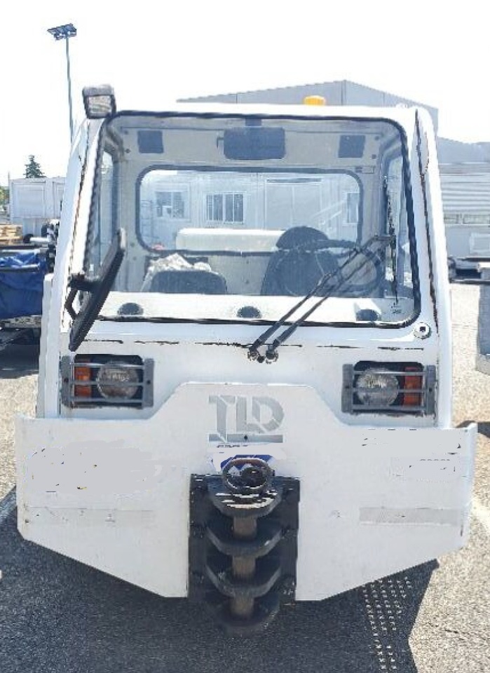 TLD Pushback TMX150-12 - جرارات الطائرات: صورة 2 TLD Pushback TMX150-12 - جرارات الطائرات: صورة 2