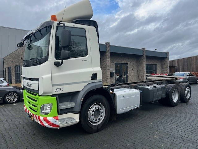 DAF CF 290 FAN Gearbox problem - شاحنة هيكل كابينة: صورة 1 DAF CF 290 FAN Gearbox problem - شاحنة هيكل كابينة: صورة 1
