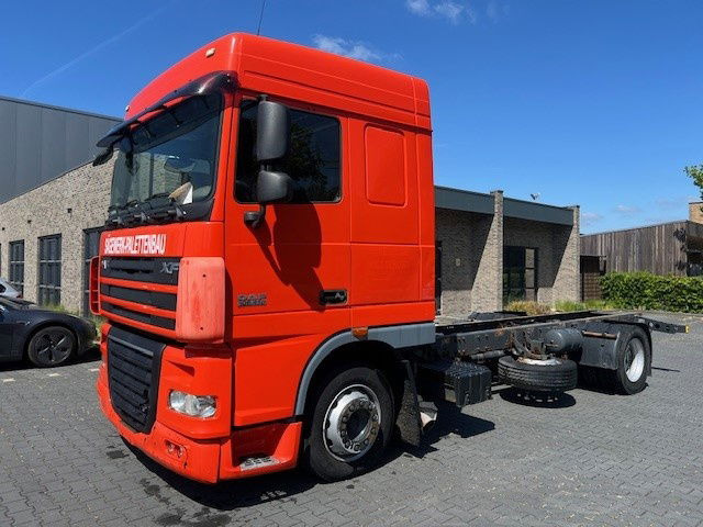 DAF XF 105.410 FA105.410 XF - شاحنة هيكل كابينة: صورة 1 DAF XF 105.410 FA105.410 XF - شاحنة هيكل كابينة: صورة 1