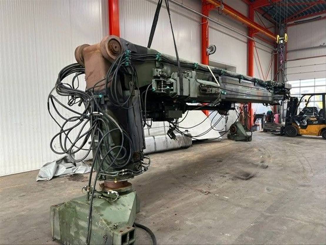 Hiab AS 2500 Uitschuif mast voor zend mast/antenne - ونش كرين - شاحنة: صورة 4 Hiab AS 2500 Uitschuif mast voor zend mast/antenne - ونش كرين - شاحنة: صورة 4