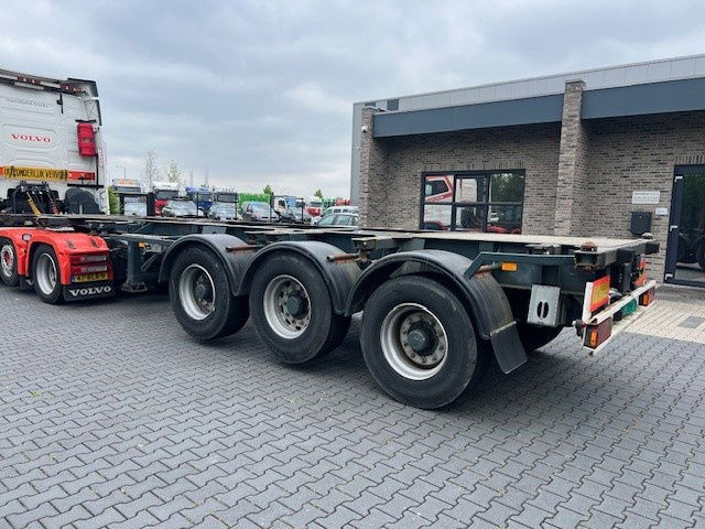 Pacton 3142 C-32 - نصف مقطورة لنقل الحاويات: صورة 1 Pacton 3142 C-32 - نصف مقطورة لنقل الحاويات: صورة 1