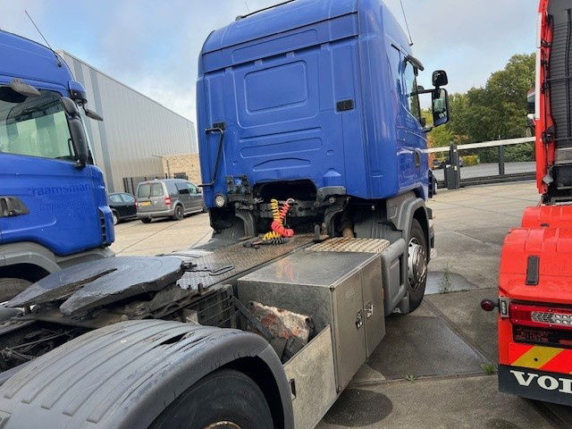 Scania R440 Manuel Gear - وحدة جر: صورة 3 Scania R440 Manuel Gear - وحدة جر: صورة 3