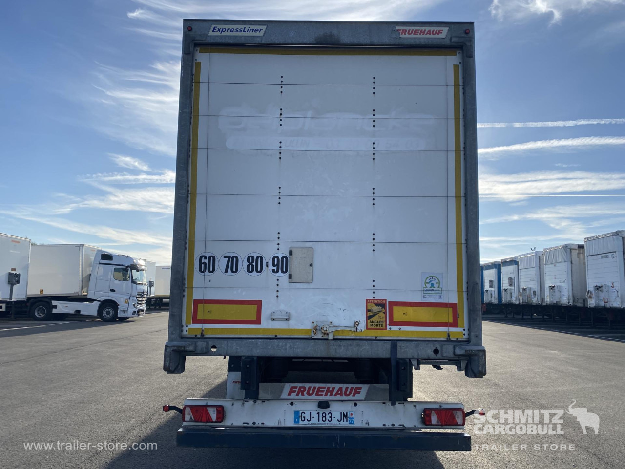 نصف مقطورة صندوق مغلق FRUEHAUF Dryfreight Standard: صورة 11