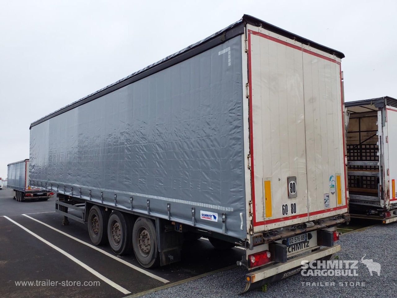 SCHMITZ Curtainsider Standard - نصف مقطورة ستارة: صورة 5 SCHMITZ Curtainsider Standard - نصف مقطورة ستارة: صورة 5
