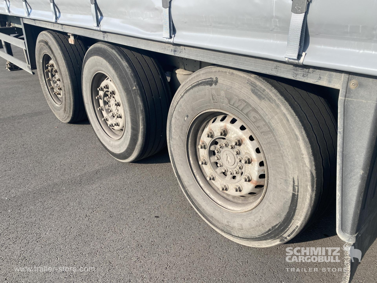 SCHMITZ Curtainsider Standard - نصف مقطورة ستارة: صورة 2 SCHMITZ Curtainsider Standard - نصف مقطورة ستارة: صورة 2