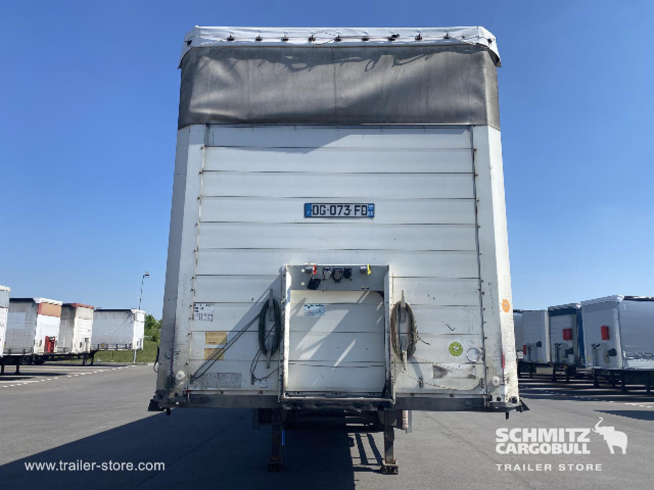 SCHMITZ Curtainsider Standard - نصف مقطورة ستارة: صورة 3 SCHMITZ Curtainsider Standard - نصف مقطورة ستارة: صورة 3