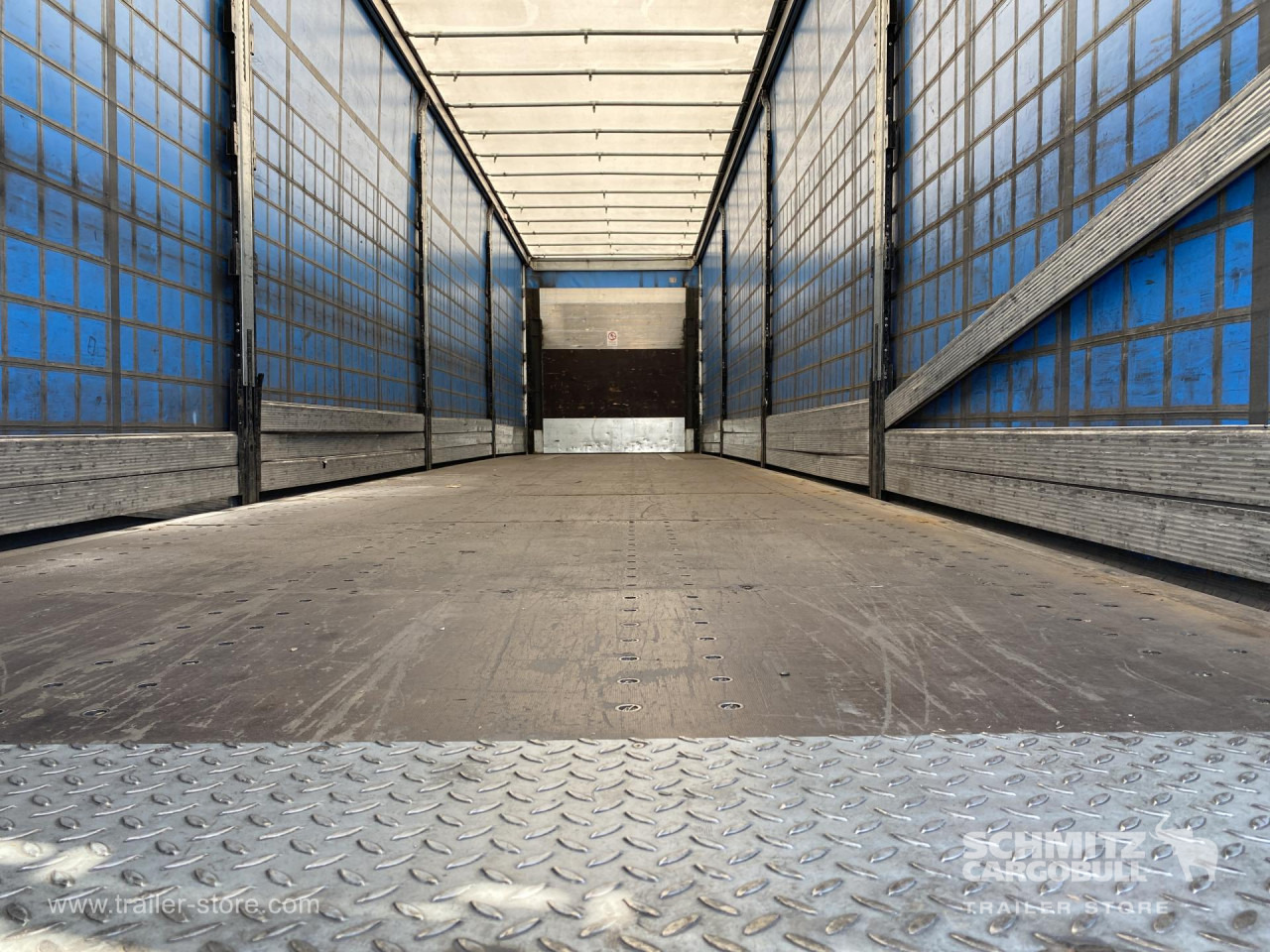 SCHMITZ Curtainsider Standard - نصف مقطورة ستارة: صورة 5 SCHMITZ Curtainsider Standard - نصف مقطورة ستارة: صورة 5