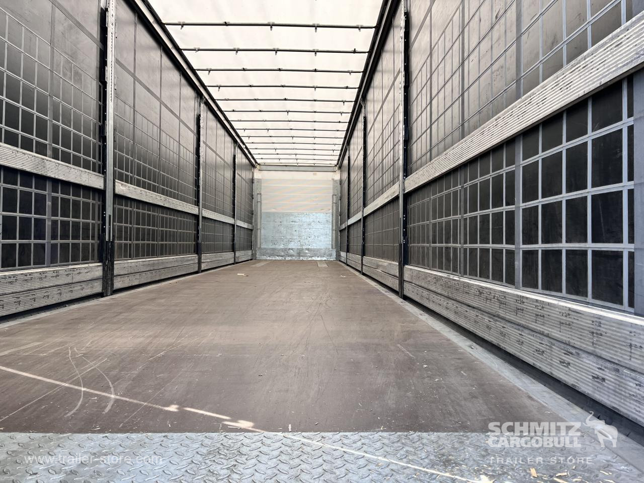 SCHMITZ Curtainsider Standard - نصف مقطورة ستارة: صورة 3 SCHMITZ Curtainsider Standard - نصف مقطورة ستارة: صورة 3