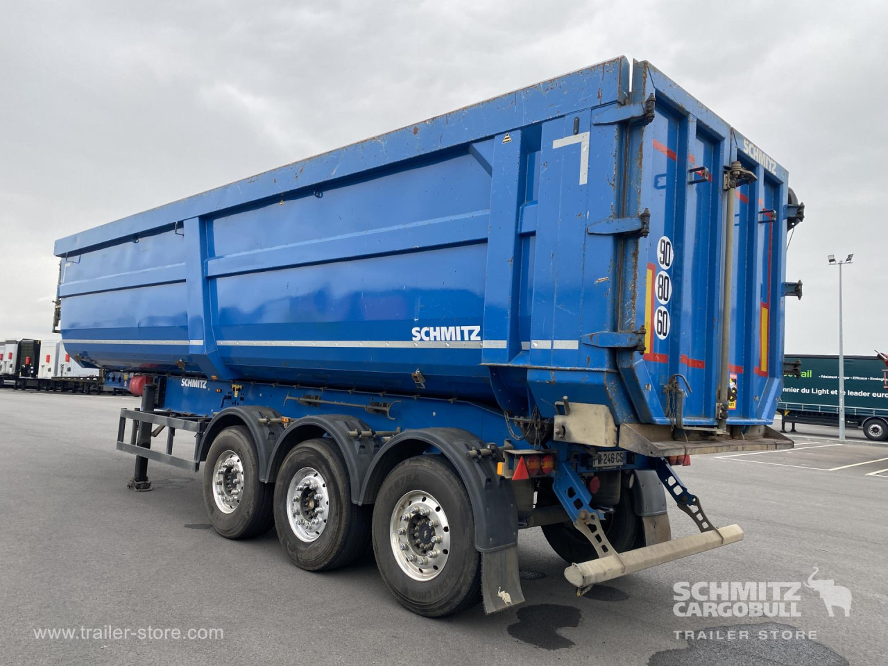 SCHMITZ Tipper Steel half pipe body 46m³ - قلابة نصف مقطورة نصف مقطورة قلابة: صورة 3 SCHMITZ Tipper Steel half pipe body 46m³ - قلابة نصف مقطورة نصف مقطورة قلابة: صورة 3