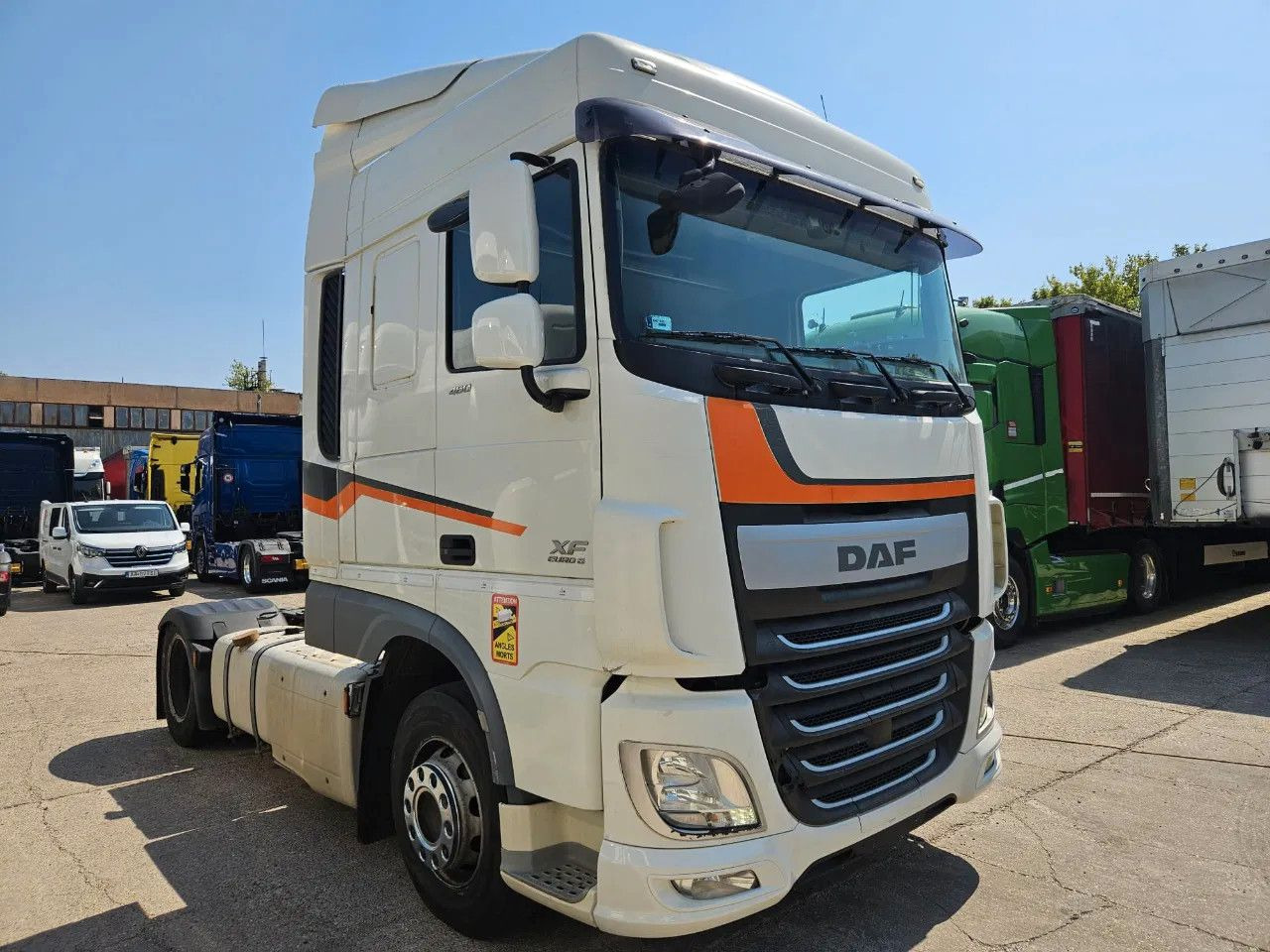 DAF XF 460 Space Cab Standklima 2 units - وحدة جر: صورة 2 DAF XF 460 Space Cab Standklima 2 units - وحدة جر: صورة 2