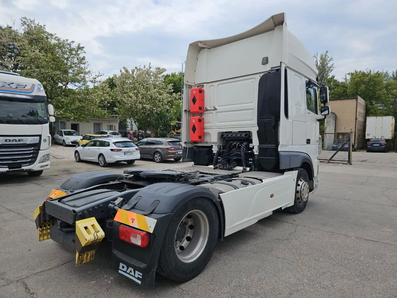 DAF XF 480 SSC Full Spoiler Alloy wheels Standklima - وحدة جر: صورة 3 DAF XF 480 SSC Full Spoiler Alloy wheels Standklima - وحدة جر: صورة 3