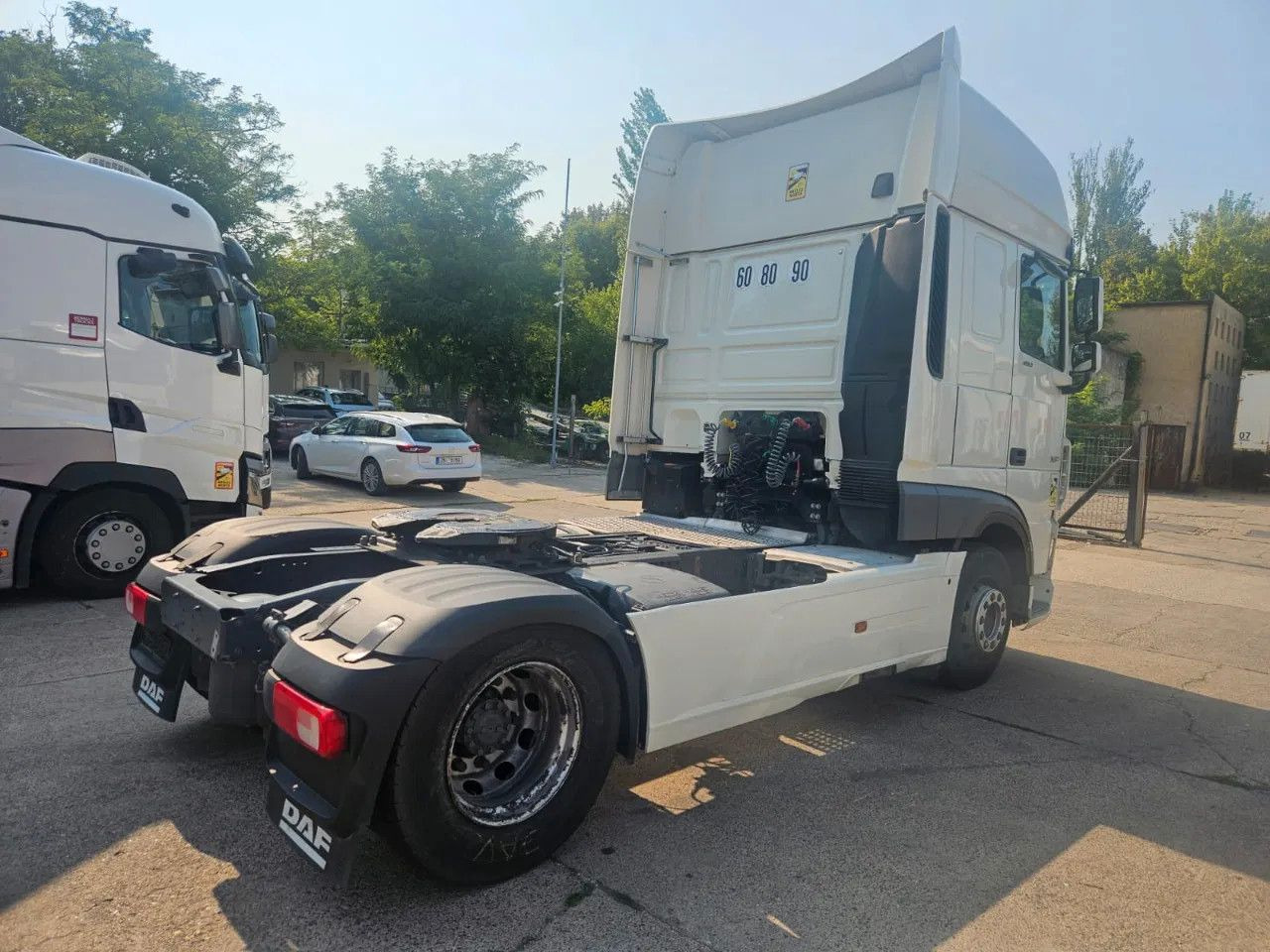 DAF XF 480 SSC-Standard-StandKlima-9 Units - وحدة جر: صورة 3 DAF XF 480 SSC-Standard-StandKlima-9 Units - وحدة جر: صورة 3