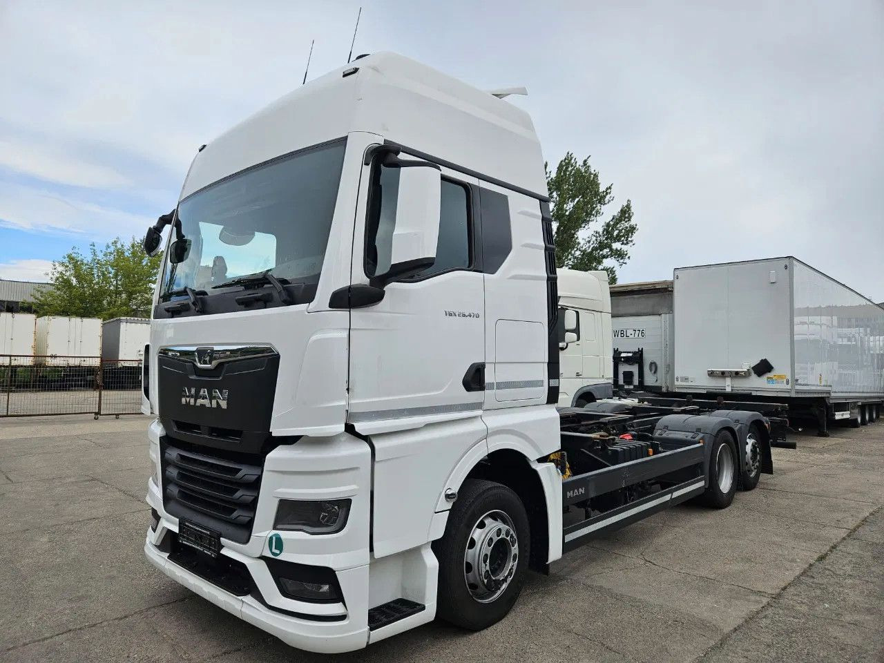 MAN TGX 26.470 XXL BDF 6x2 2 units, NAVI, Lift Axle - شاحنات الحاويات / جسم علوي قابل للتغيير شاحنة: صورة 1 MAN TGX 26.470 XXL BDF 6x2 2 units, NAVI, Lift Axle - شاحنات الحاويات / جسم علوي قابل للتغيير شاحنة: صورة 1