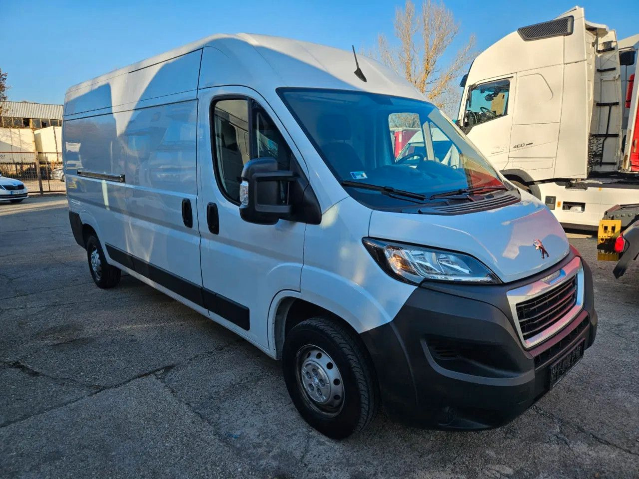 Peugeot Boxer Box 2.2 Premium FT 350 L3H2 Camera 2 units - شاحنة مغلقة الصندوق: صورة 2 Peugeot Boxer Box 2.2 Premium FT 350 L3H2 Camera 2 units - شاحنة مغلقة الصندوق: صورة 2