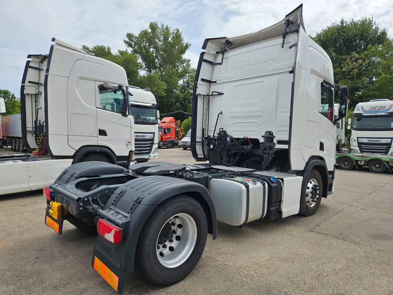 Scania R450 Alloy wheels, Stand Klima, Navi, 2 units - وحدة جر: صورة 4 Scania R450 Alloy wheels, Stand Klima, Navi, 2 units - وحدة جر: صورة 4