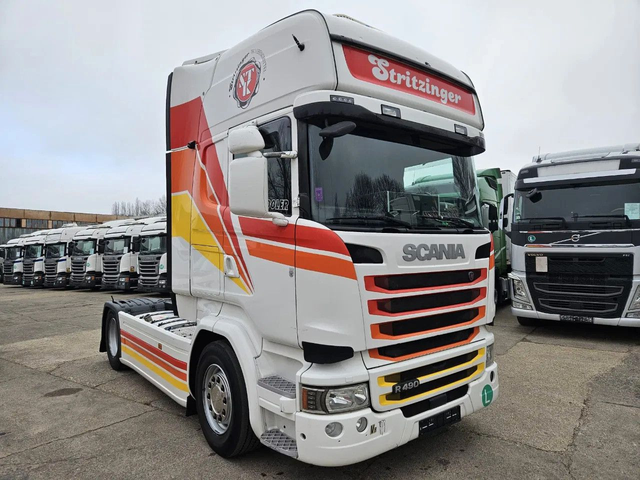 Scania R490 TopLine, Full Spoiler, New G2V2 Tachograph - وحدة جر: صورة 2 Scania R490 TopLine, Full Spoiler, New G2V2 Tachograph - وحدة جر: صورة 2