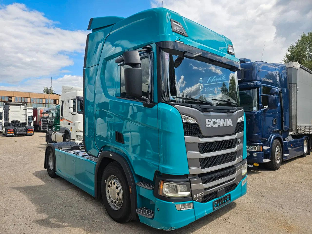 Scania R500 Standard-Turquoise-Standklima-Big NAVI-Hydr - وحدة جر: صورة 2 Scania R500 Standard-Turquoise-Standklima-Big NAVI-Hydr - وحدة جر: صورة 2