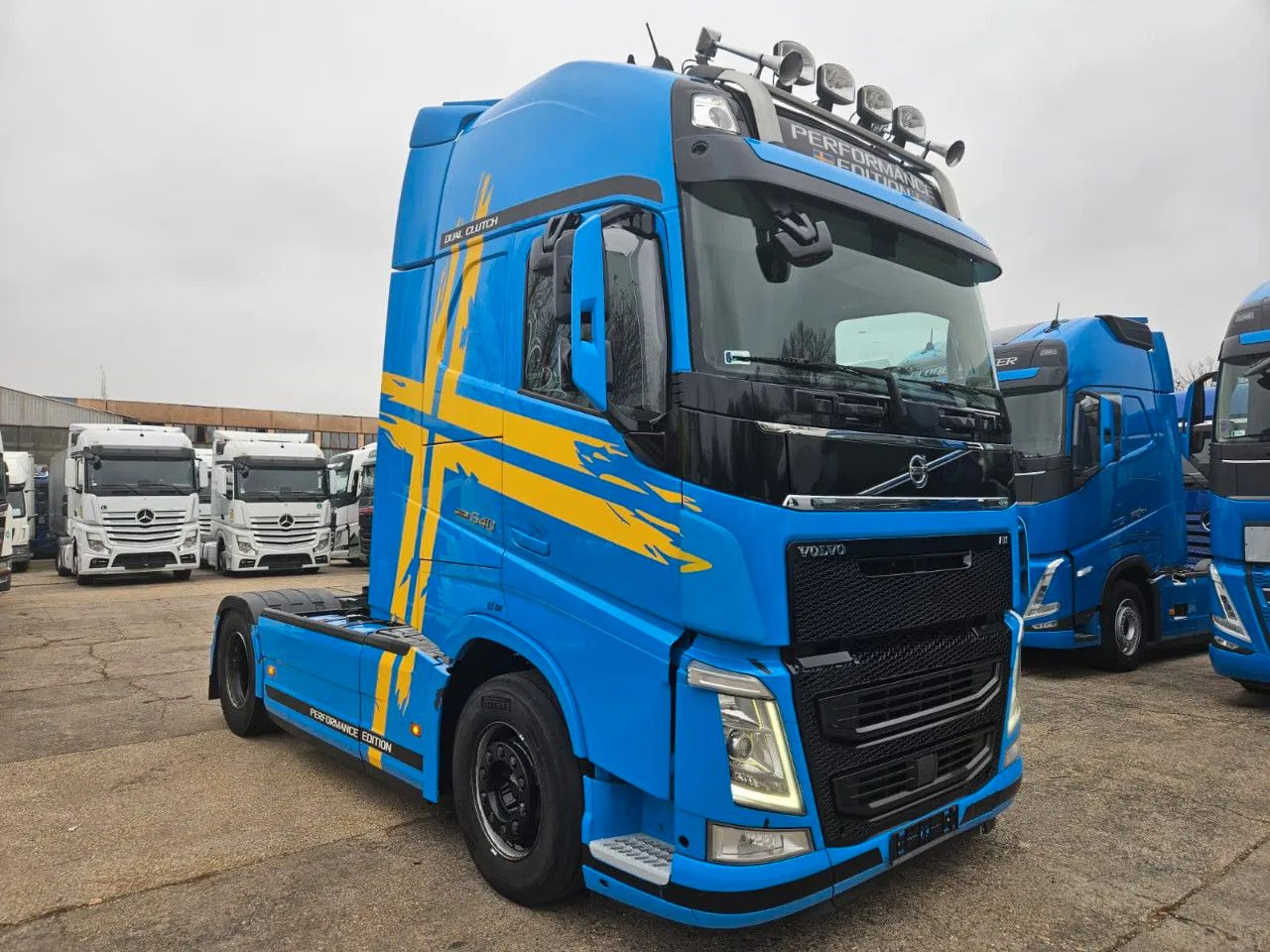 Volvo FH 540 Standard-XL-Dual Clutch Limited Edition-I - وحدة جر: صورة 2 Volvo FH 540 Standard-XL-Dual Clutch Limited Edition-I - وحدة جر: صورة 2