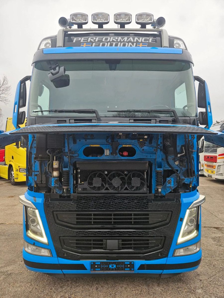Volvo FH 540 Standard-XL-Dual Clutch Limited Edition-I - وحدة جر: صورة 5 Volvo FH 540 Standard-XL-Dual Clutch Limited Edition-I - وحدة جر: صورة 5