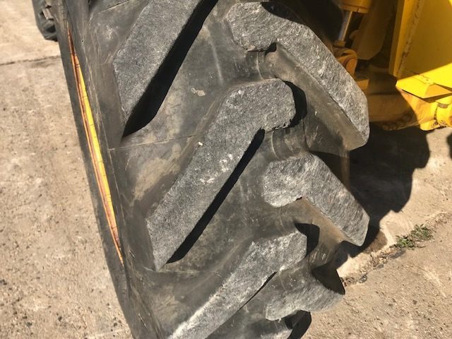 رافعة تلسكوبية KOMATSU WH713-1 Turbo: صورة 11 رافعة تلسكوبية KOMATSU WH713-1 Turbo: صورة 11