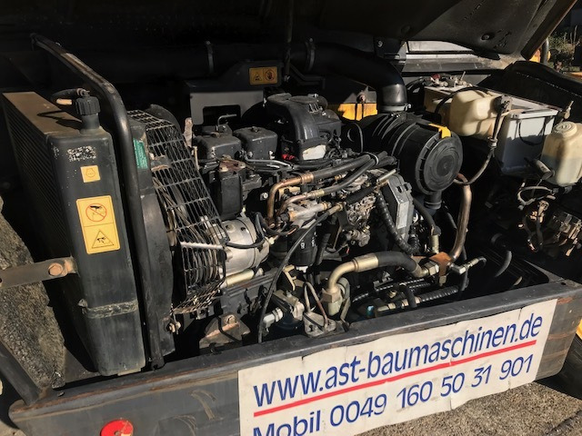 رافعة تلسكوبية KOMATSU WH713-1 Turbo: صورة 7 رافعة تلسكوبية KOMATSU WH713-1 Turbo: صورة 7