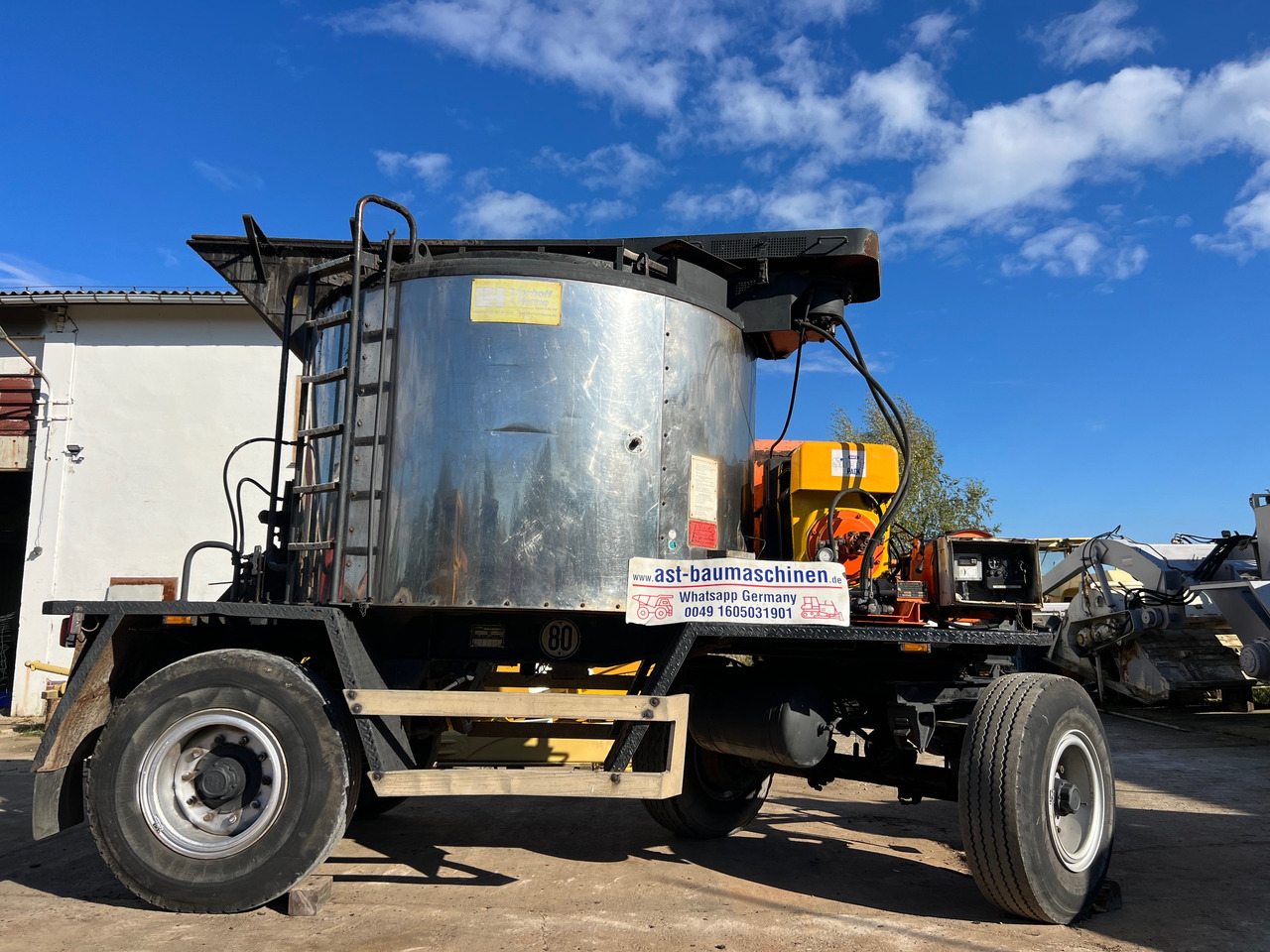 Linnhoff Gusskocher GTH 12 stehend - آلات البناء: صورة 1 Linnhoff Gusskocher GTH 12 stehend - آلات البناء: صورة 1