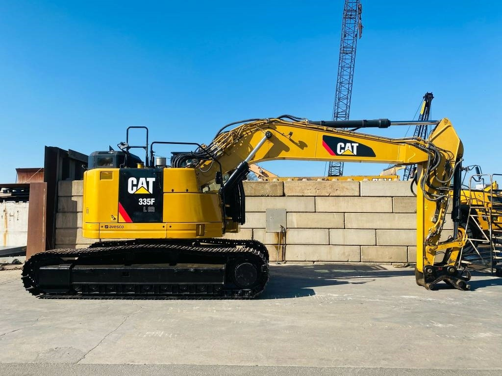 CAT 335 F L CR - حفار زحاف: صورة 2 CAT 335 F L CR - حفار زحاف: صورة 2