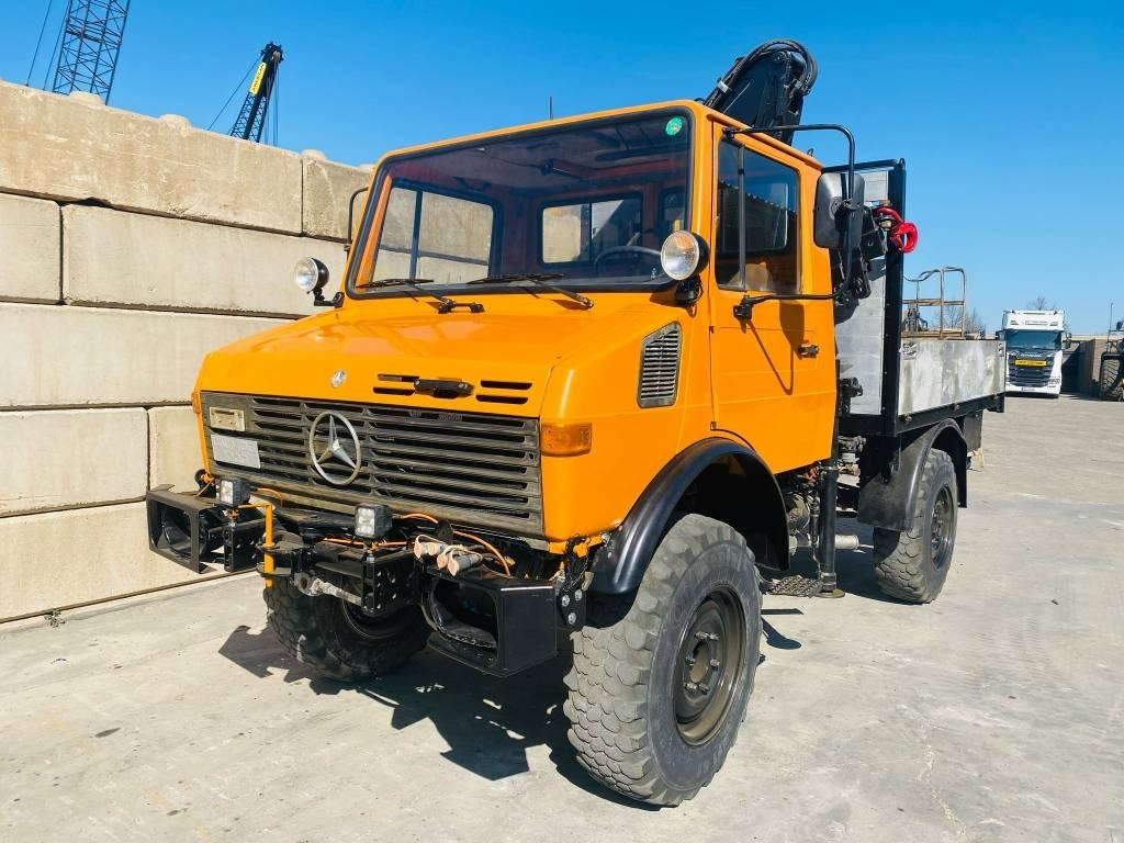 Mercedes-Benz u1000 - شاحنة كرين: صورة 5 Mercedes-Benz u1000 - شاحنة كرين: صورة 5
