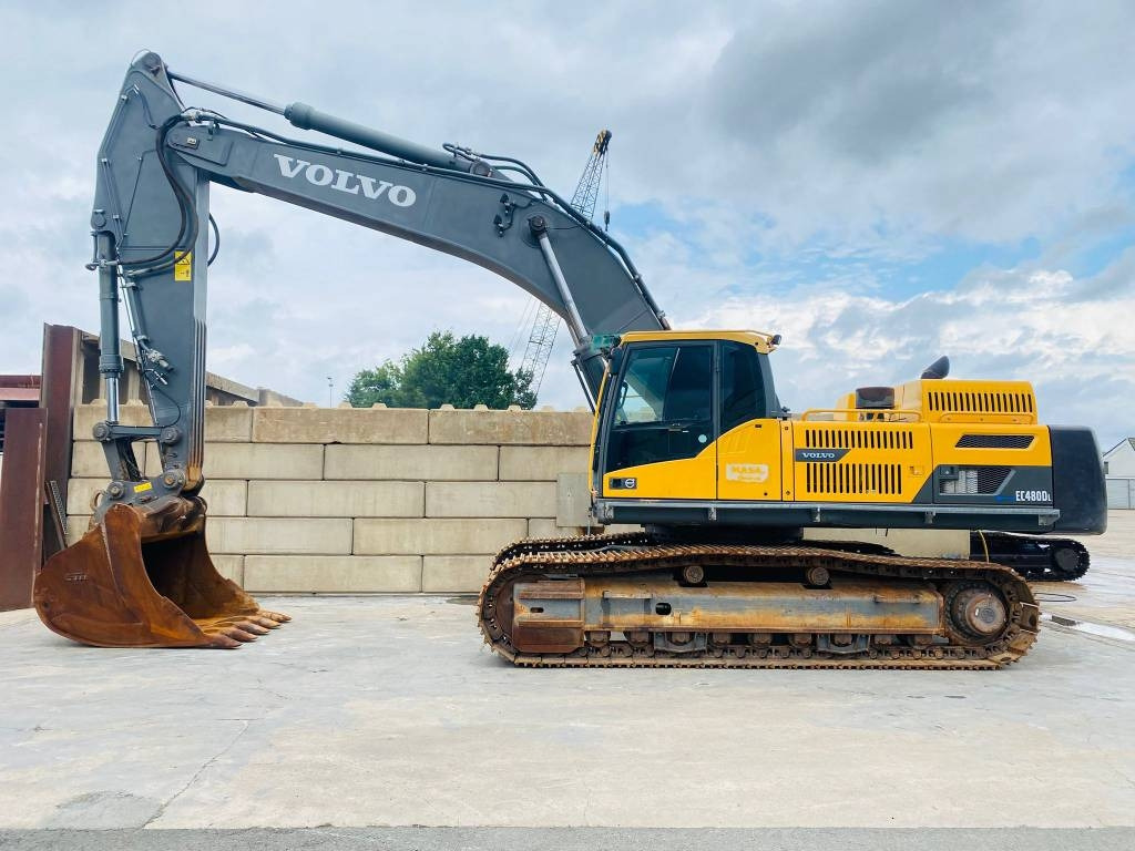 Volvo EC 480 D L - حفار زحاف: صورة 1 Volvo EC 480 D L - حفار زحاف: صورة 1