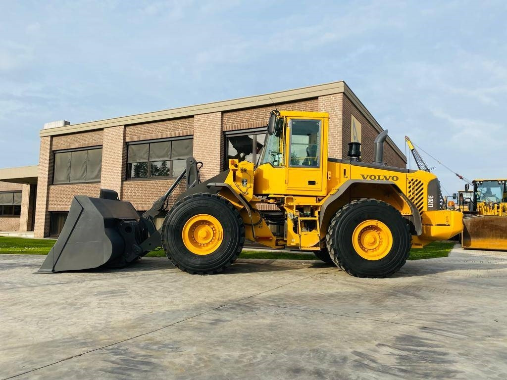 Volvo L 120e cdc steering - اللودر بعجل: صورة 3 Volvo L 120e cdc steering - اللودر بعجل: صورة 3
