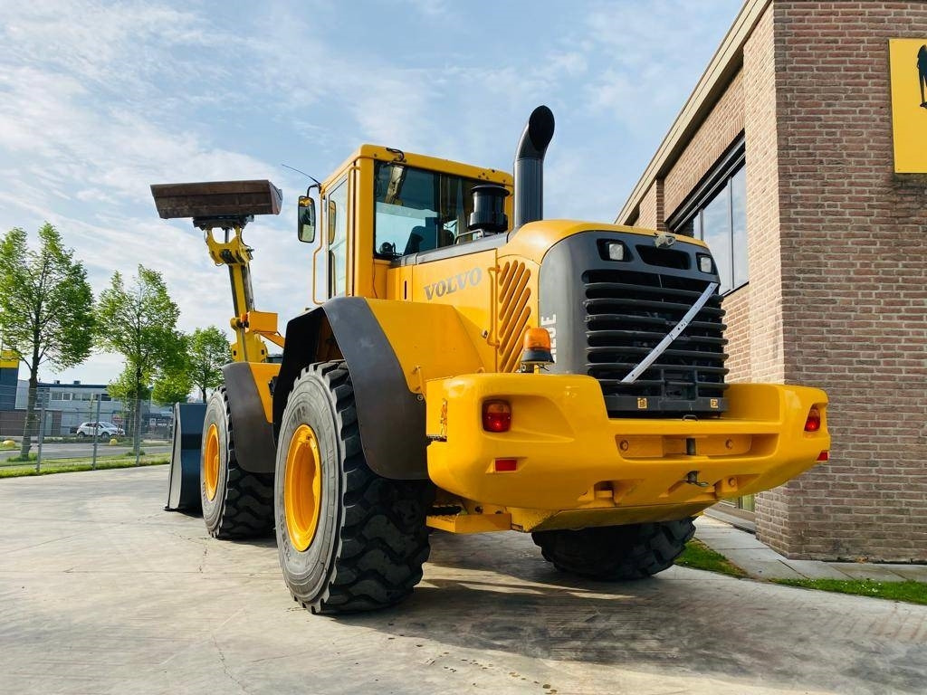 Volvo L 120e cdc steering - اللودر بعجل: صورة 5 Volvo L 120e cdc steering - اللودر بعجل: صورة 5
