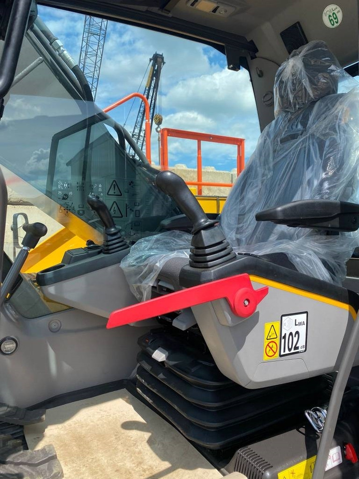 حفار زحاف Volvo ec220el: صورة 7 حفار زحاف Volvo ec220el: صورة 7