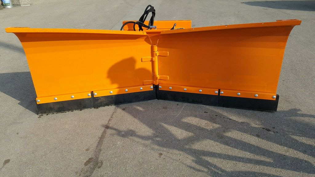 CAT neues Schneeschild Vario 2,6 m, 2,2m, 2,9m, 3,3m - كاسحة ثلوج - آلية المنفعة/ مركبة خاصة: صورة 3 CAT neues Schneeschild Vario 2,6 m, 2,2m, 2,9m, 3,3m - كاسحة ثلوج - آلية المنفعة/ مركبة خاصة: صورة 3