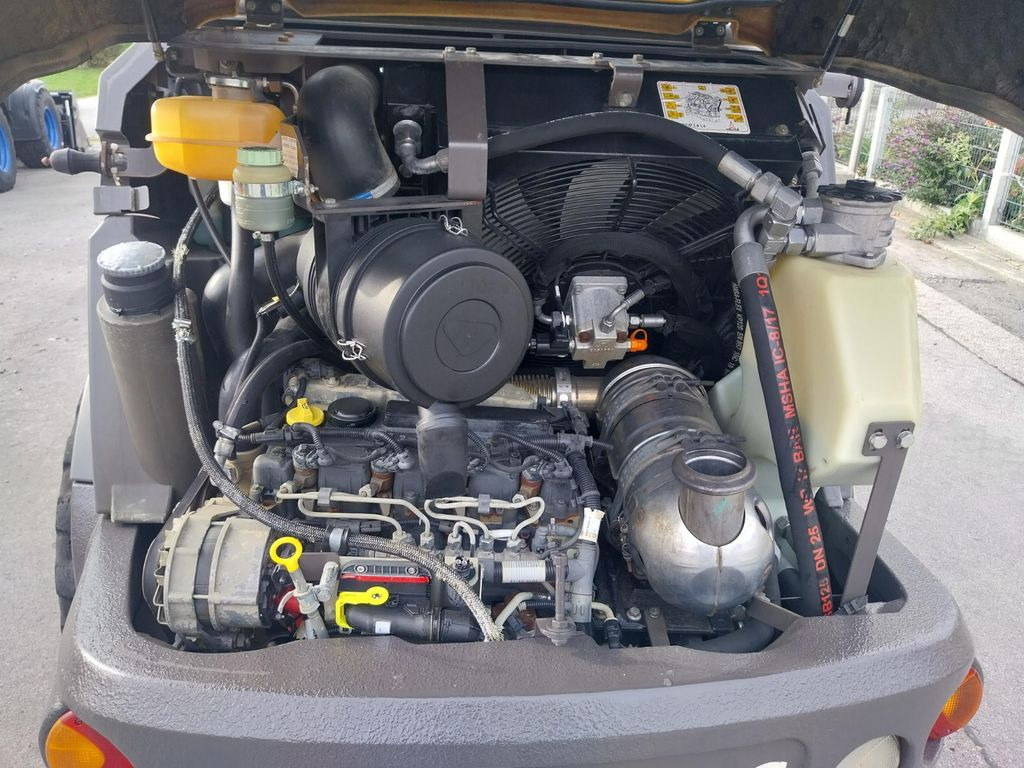 MECALAC AX 850 - اللودر بعجل: صورة 5 MECALAC AX 850 - اللودر بعجل: صورة 5