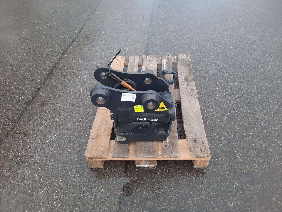 Rädlinger Tilt 3,5 -5 to Powertilt Minibagger Schwenkmotor Yanmar - مُلحق الحفار الدوار - حفارة مُصَّغرة: صورة 3 Rädlinger Tilt 3,5 -5 to Powertilt Minibagger Schwenkmotor Yanmar - مُلحق الحفار الدوار - حفارة مُصَّغرة: صورة 3